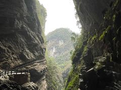 -龙水峡地缝景区