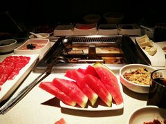 -海底捞火锅鲜切牛肉主题店(长寿路店)