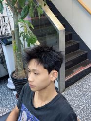 点击看大图 -藤野造型专业烫染接发