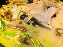 -陈江波老鸭煲(化工路店1号店)