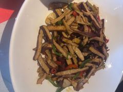 -春色如许·茶食餐厅(桃李春风店)