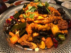 -辣尚瘾·烤鱼·新川菜(交大直营店)