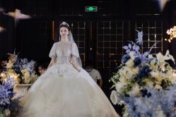 -豪门婚礼策划