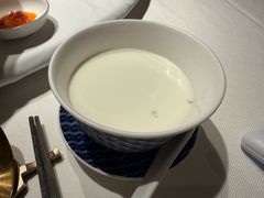 芝麻糊双皮奶-炳胜私厨(万象前海店)