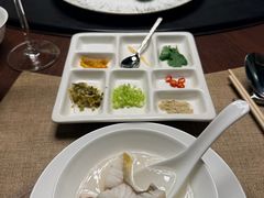 -黄鱼馆Jhouse(外滩店)
