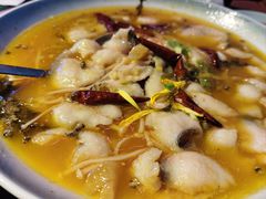 -粉墨特色菜·烧烤音乐酒馆