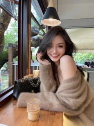 -AYO SALON