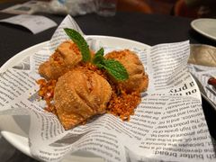 避风塘虾肉云吞-蝴蝶里·粤菜·点心(滨江龙湖店)