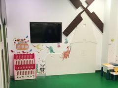 -雅悦齿科(顾村公园店)