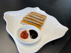-鼎泰亨·海鲜牛肉餐厅(滨江店)