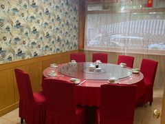 包厢-1910老鲁味海鲜·戳子肉·青岛菜(金沙滩店)