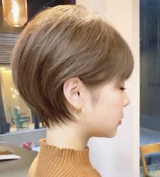 -H·Y HAIR SALON烫发·染发·造型