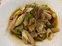 -汗腾格里·风味餐厅(新疆驻京办店)