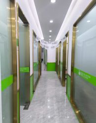 -苗医生专业祛痘·皮肤管理