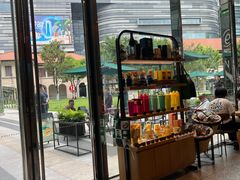 -星巴克(上海长宁来福士1F店)
