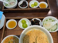 -蟹上黄·蟹黄面·江南糖水(人民广场店)