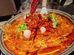 -辣尚瘾·烤鱼·新川菜(牡丹园直营店)