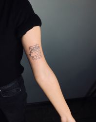 -刺客纹画纹身·洗纹身·穿孔饰品