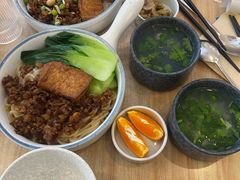 -轻蔬不用等·素食(江苏路店)