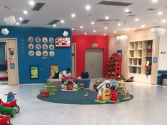 -美吉姆国际儿童发展中心(红谷滩绿地缤纷城中心)