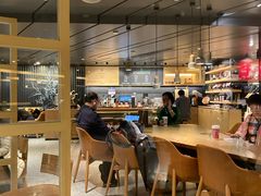 大堂-星巴克臻选(国贸商城首店)