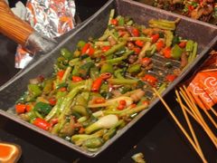 -何师烧烤Pro ·江湖川菜·小龙虾·精酿(太古里旗舰店)