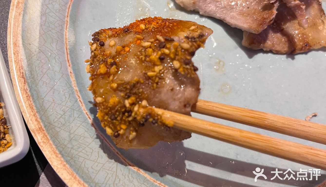 一家氛围感超好的烤肉店！