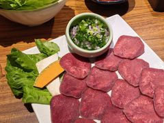 盐葱牛舌-山居屋炭火烧肉(厚街万达店)