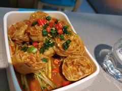 海绵宝宝-半天妖|烤鱼·冒烤鸭(汉中吾悦广场店)