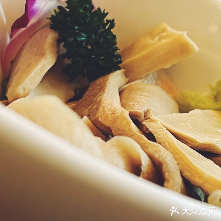 望着窗外春风 吃zhuó火锅儿 