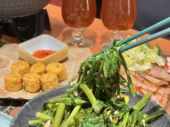 -马来西亚肉骨茶汤·招牌螃蟹·烧鸡·呷喱吧吧(海上世界店)