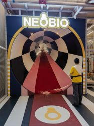 -奈尔宝家庭中心·亲子餐厅(北京东坝万达店)