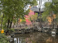 -龙华寺