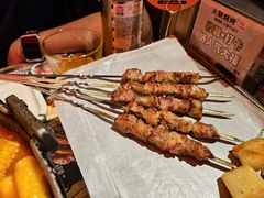 现穿羔羊肉串-火联烧烤(学院路创始店)