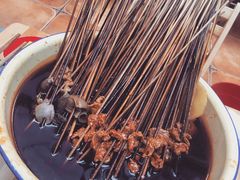-拈签一笑黄牛肉辣卤串串