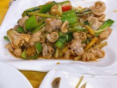 青椒炒猪生肠-阿弟海鲜大排档(城南大道店)
