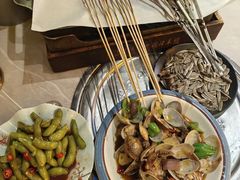 -沪上名羊天下•烤羊腿•东北烧烤•小龙虾(浦东直营总店)