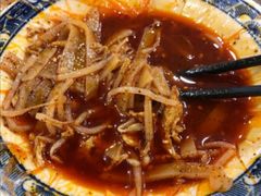 -牡丹广场薛栓子擀面皮大王