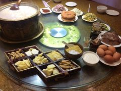 -蒙亨·手把肉·蒙古包文化主题餐厅(天恒广场店)