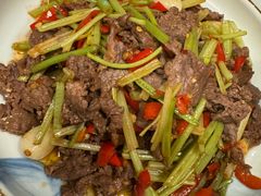 -老板很二(吉大店)