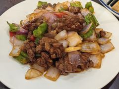 -余杨鸭鸭餐厅