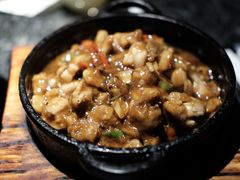 石锅豆豉牛蛙-小城故事·地道宁波味(月湖盛园店)