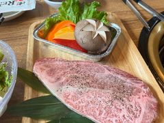 -炼火烤肉店