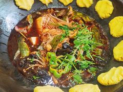 -缘福乡村铁锅炖民宿(八达岭店)