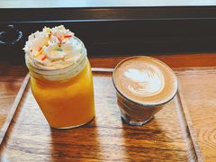 -Peet's 皮爷咖啡(东湖路手作店)