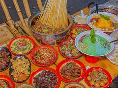 -拐枣巷小串串(财大店)