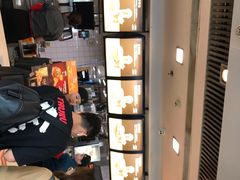 -麦当劳(深圳北站高铁店)
