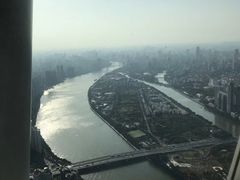 -广州塔卢特斯法国旋转餐厅