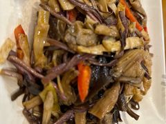 -小厨子私房菜·云南美食店