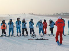 -华彬猛犸滑雪场